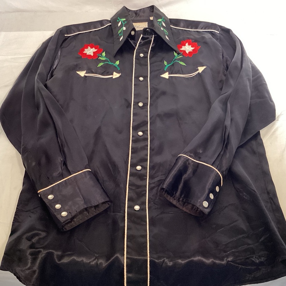 Vintage Western Wear by Texson Men's Black Satin Shirt with Embroidery Roses - Picture 10 of 16
